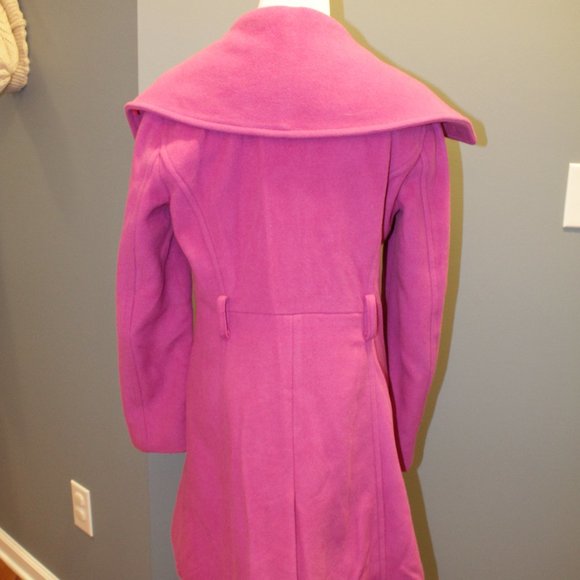 COACH PINK COAT - Picture 4 of 6